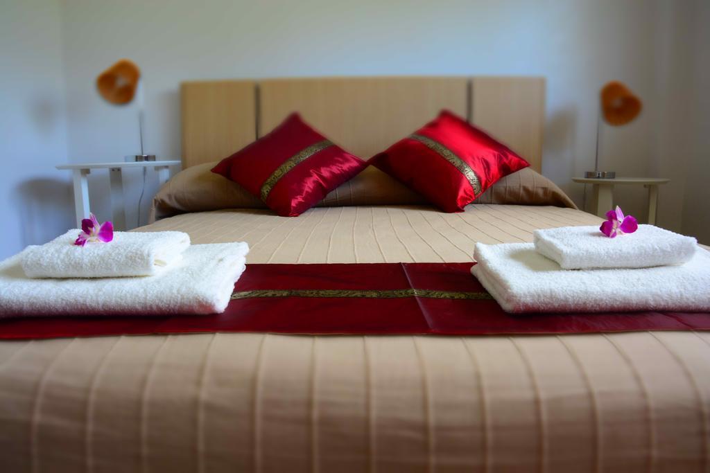 Mango Beach Resort Thailand Ban Huai Yang Bilik gambar